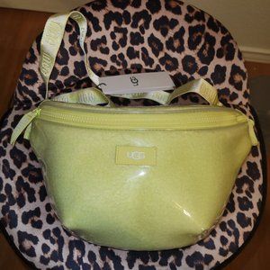 Nasha Ugg Fanny pack